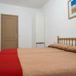 https://pension-alcala-alcala-tenerife.in-canary-islands.com